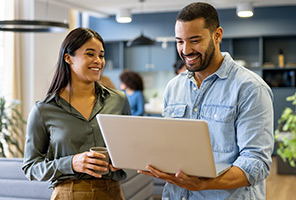 /siteassets/images/solutions/relatedassets/mastering-cloud-management.jpg
